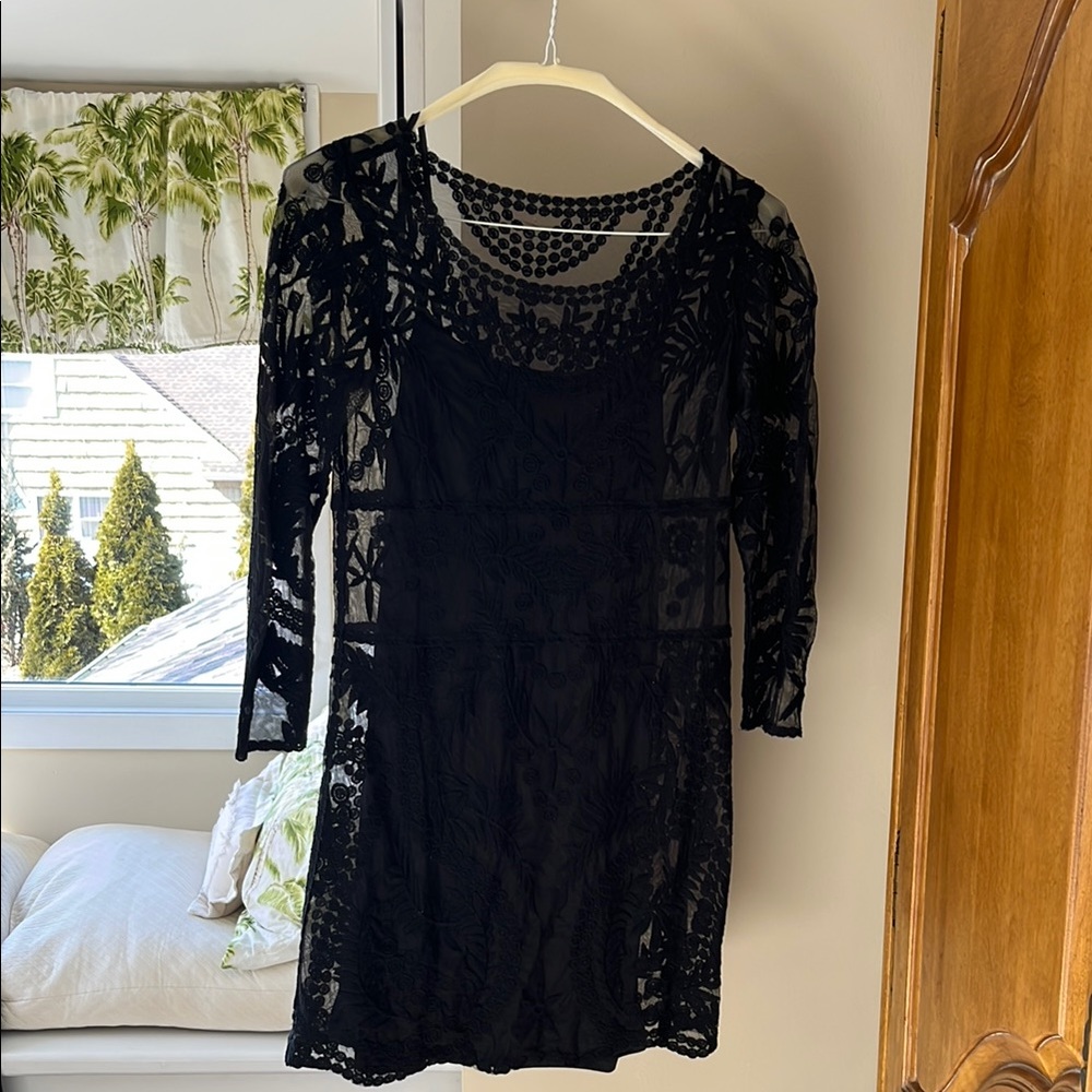 Elegant Black Lace Dress